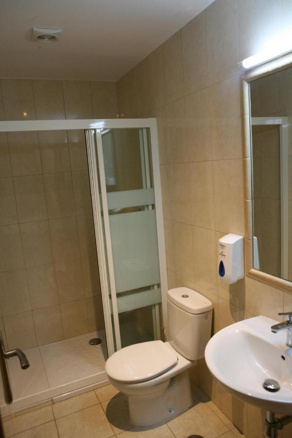 Hospital de Órbigo Albergue La Encina מראה חיצוני תמונה